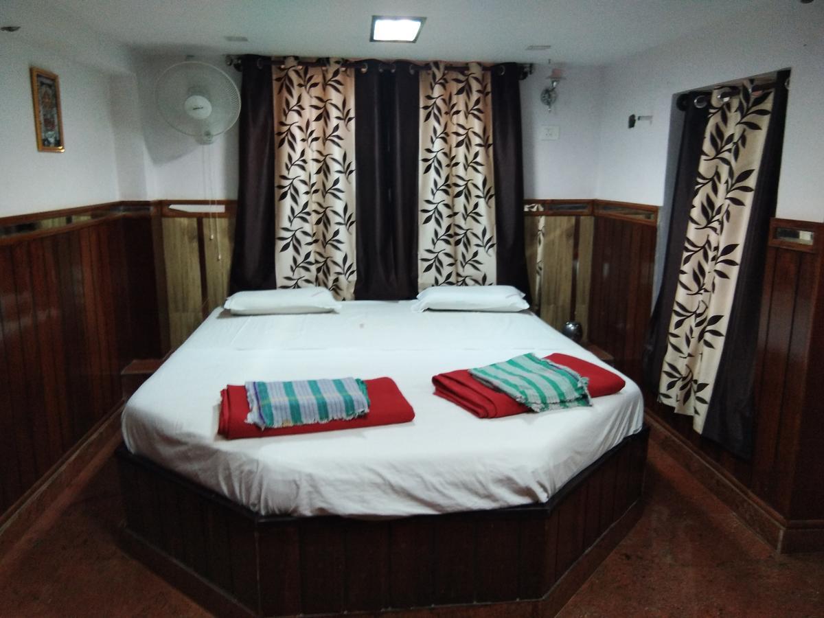 Hotel Sanman Lodge Shimoga Exterior photo